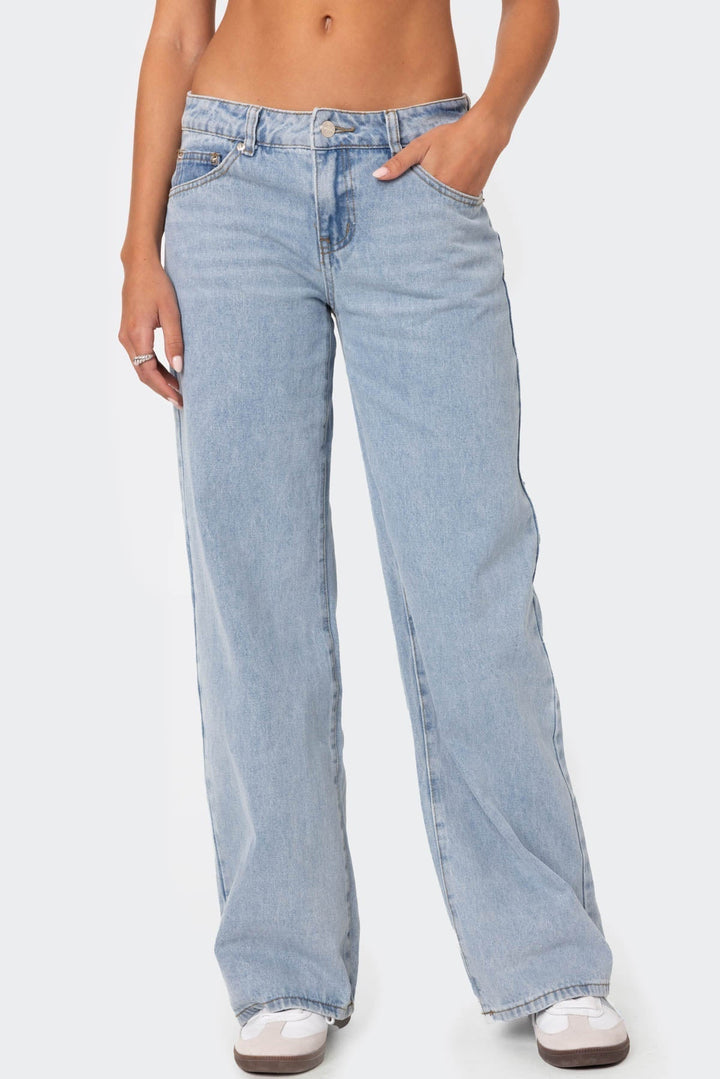 Raelynn | Washed Low Rise Jeans