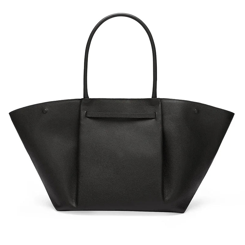 Pamoline tote bag
