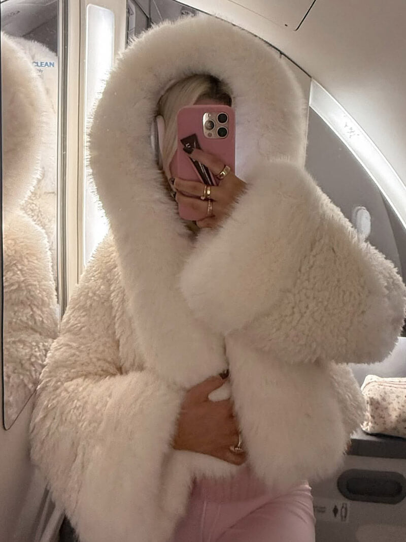 Henna fur coat